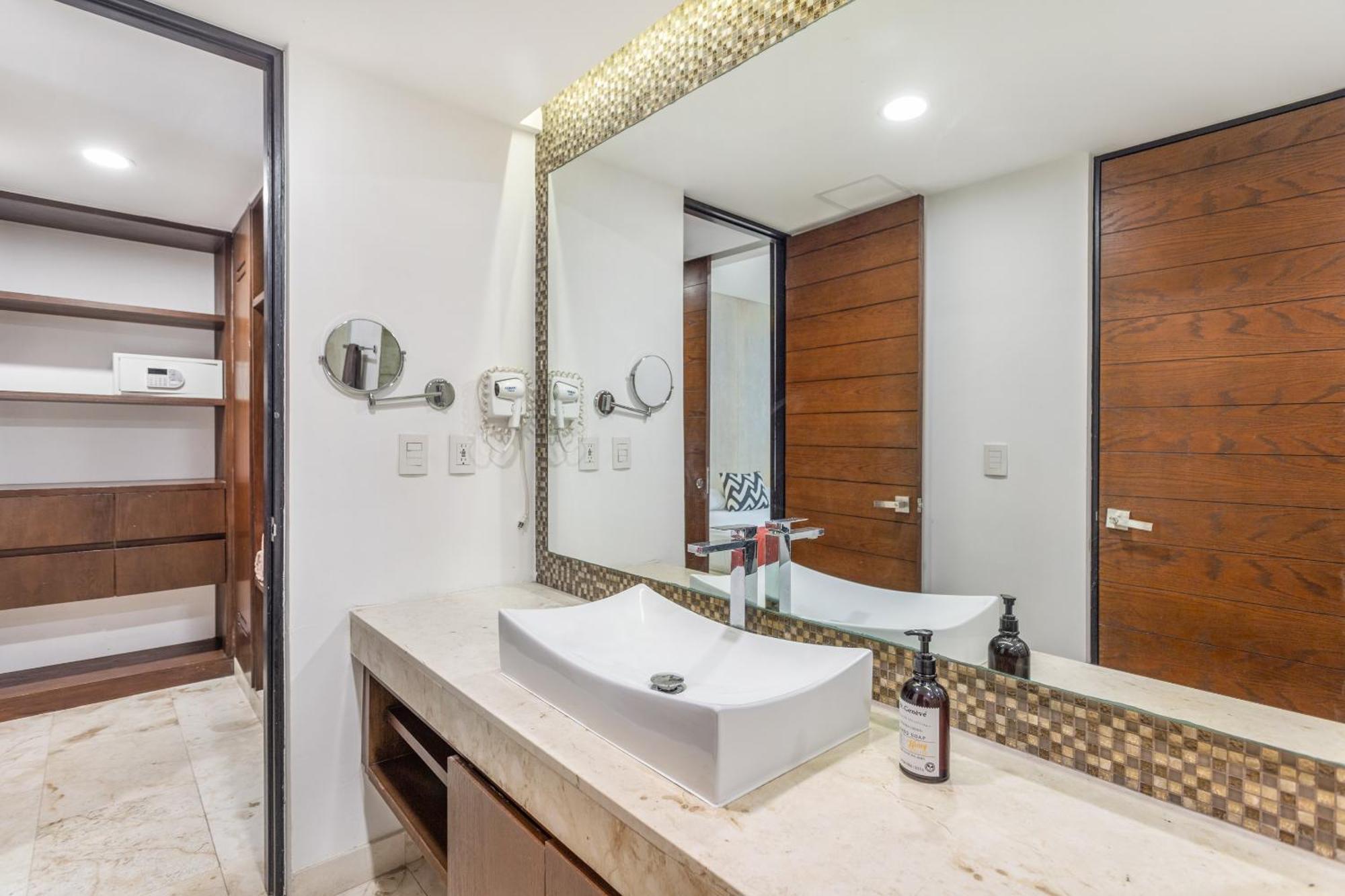 Anah Luxury Condos Playa del Carmen Bagian luar foto